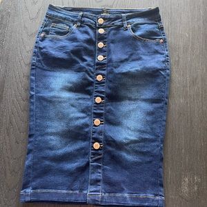 Denim Skirt with buttons